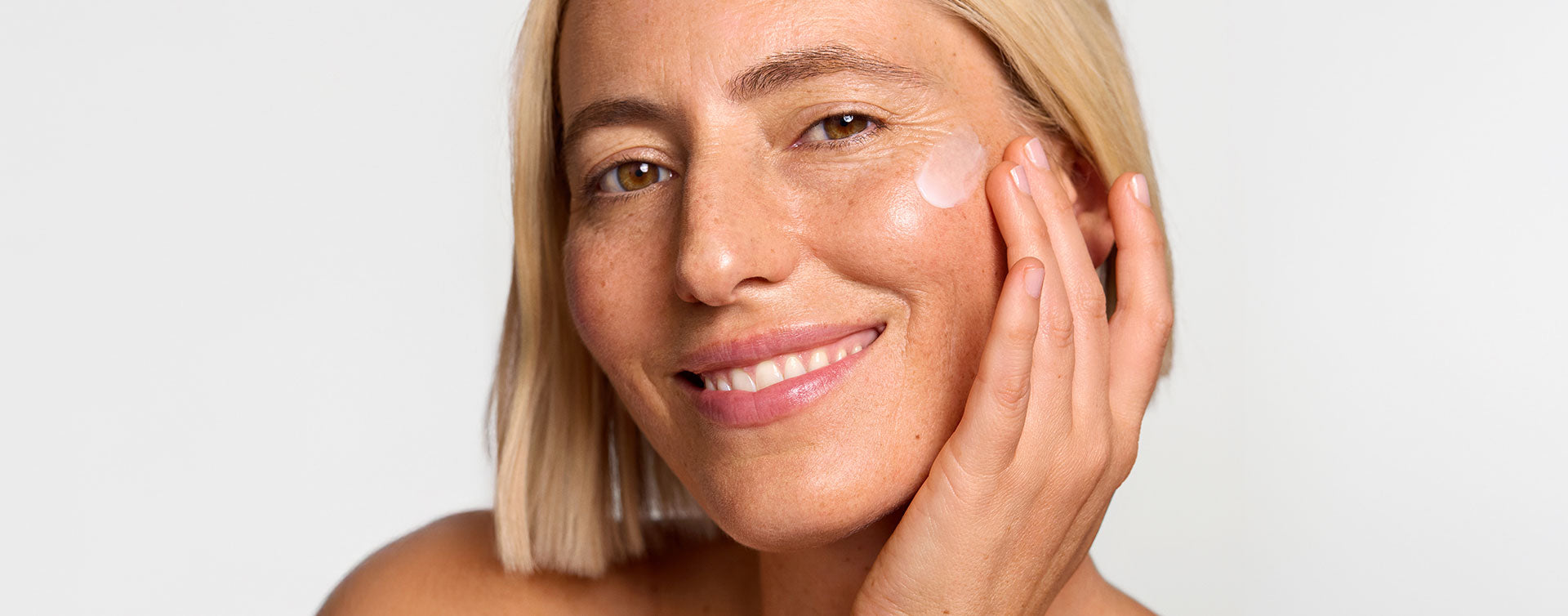 How to Treat Dehydrated Skin (It's Not the Same as Dry Skin)